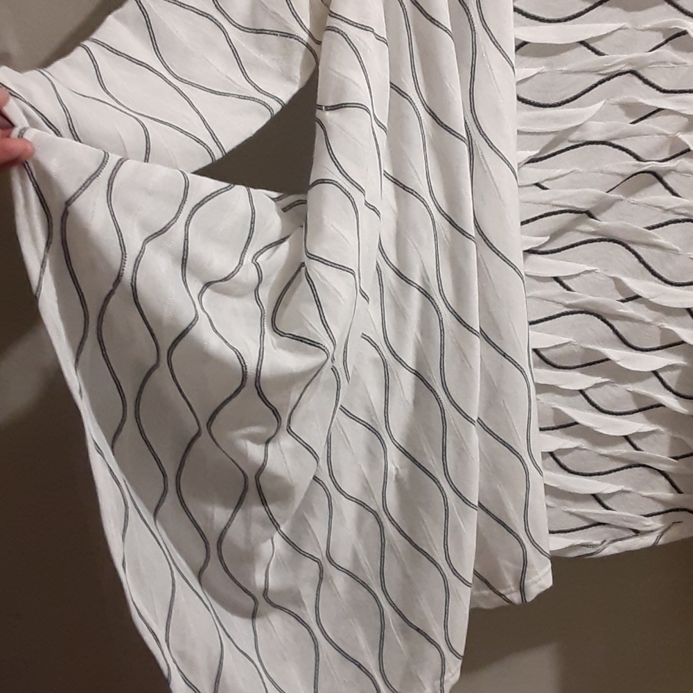 High/Low Cardigan - Picture 3 of 4